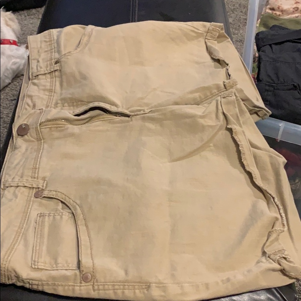 Faded Flory size 16 shorts
